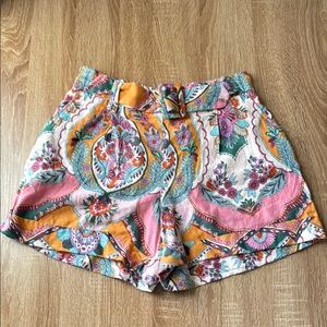 Linen Paisley Women's Shorts